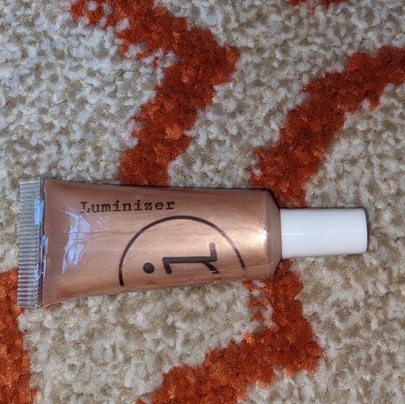 Luminizer - Picture 1 of 1